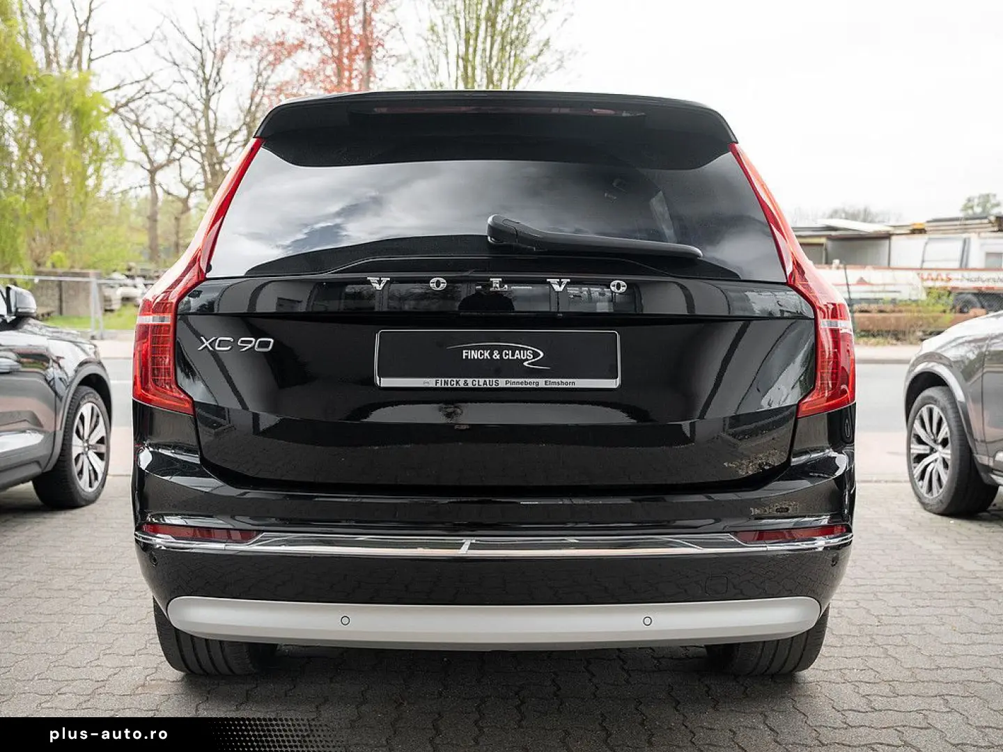 VOLVO XC90 T8 AWD Inscription HGSD NAVI AHK ACC LED