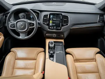 VOLVO XC90 T8 AWD Inscription HGSD NAVI AHK ACC LED