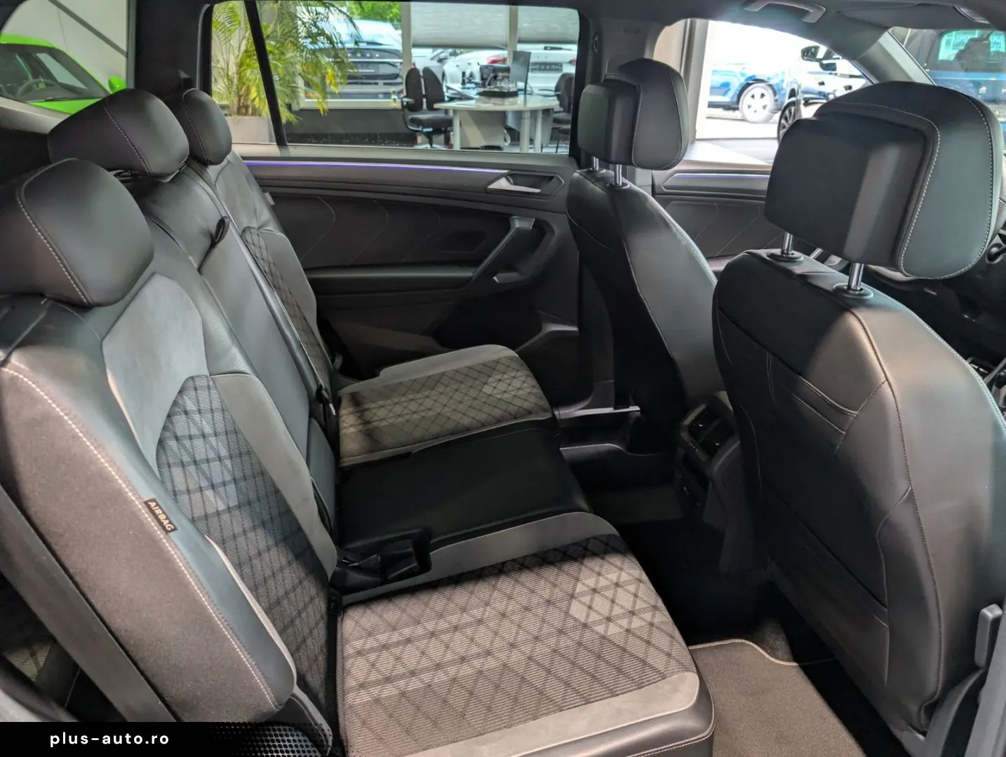 VW Tiguan Allspace 2.0 TSI 4Moti DSG R-Line 7-Sitz