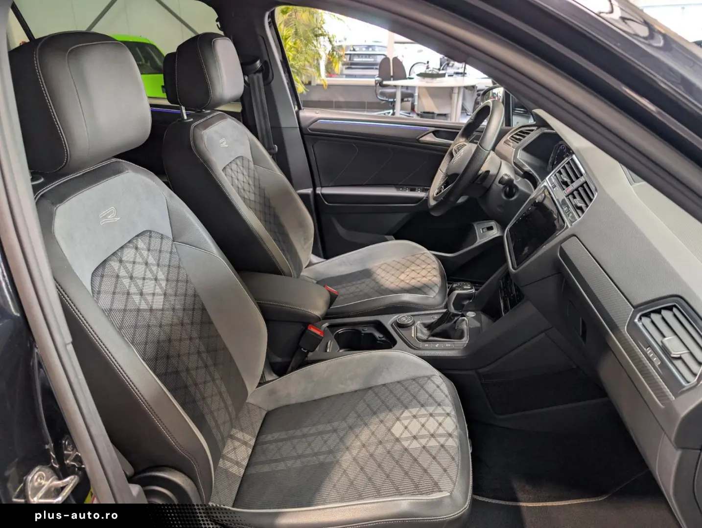 VW Tiguan Allspace 2.0 TSI 4Moti DSG R-Line 7-Sitz