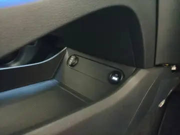 HYUNDAI Santa Fe 1.6 T-GDI Prime Navi Pano HUD