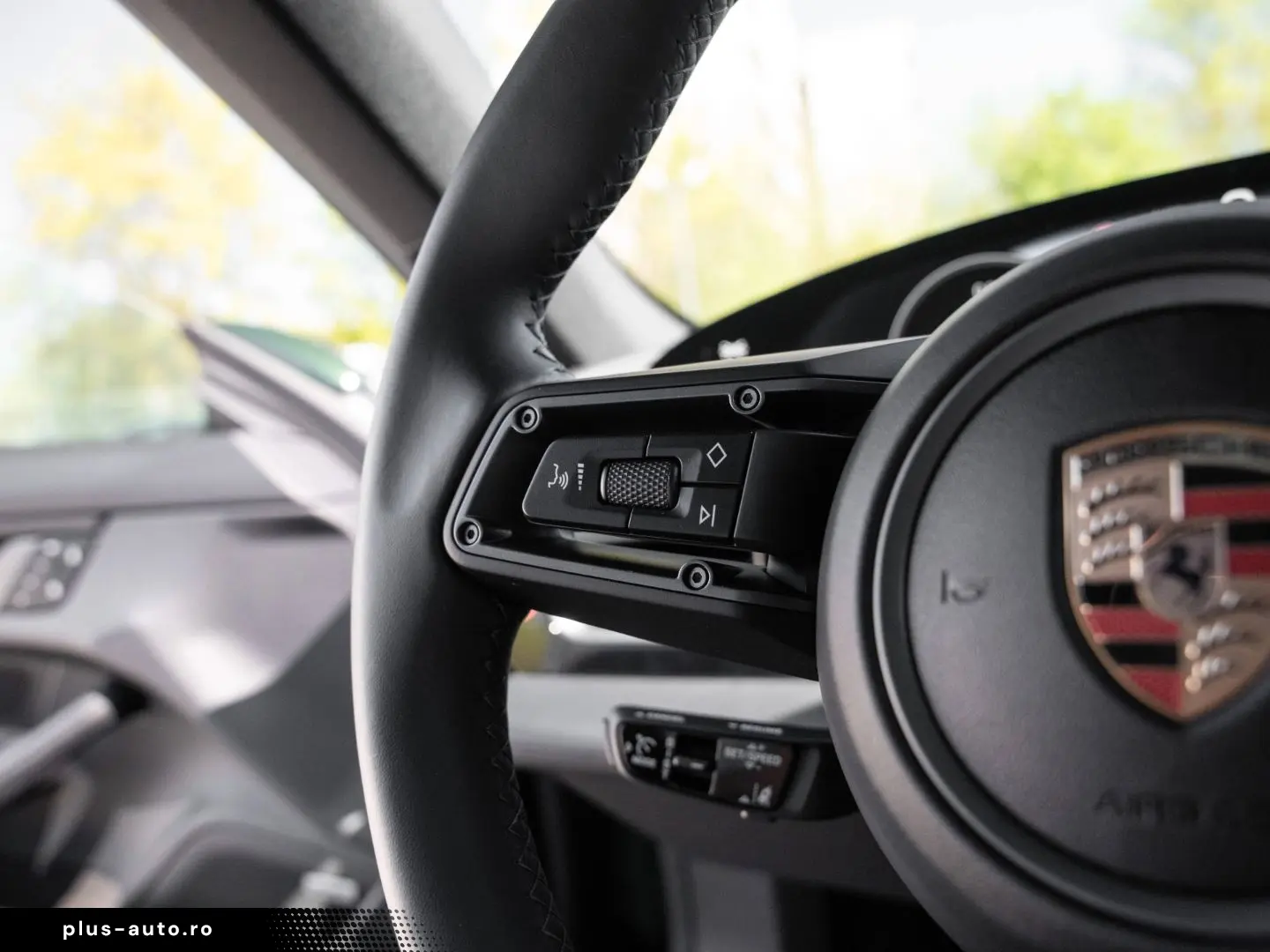 PORSCHE Taycan 4S Sport Chrono Paket 14 Wege Sitze BOSE