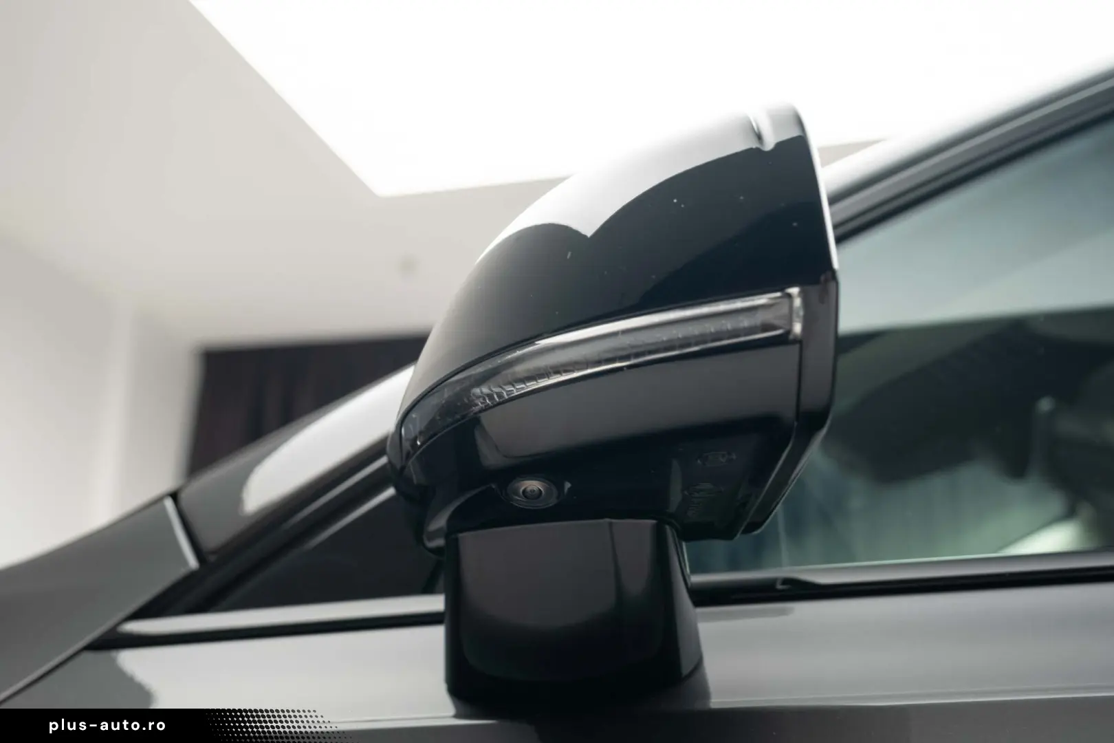 Volvo S90 Recharge T8 AWD Ultimate Dark