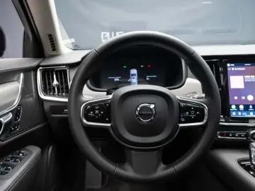 Volvo S90 Recharge T8 AWD Ultimate Dark