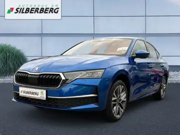 SKODA Octavia Limousine 1.5 TSI DSG Selection Licht&Si