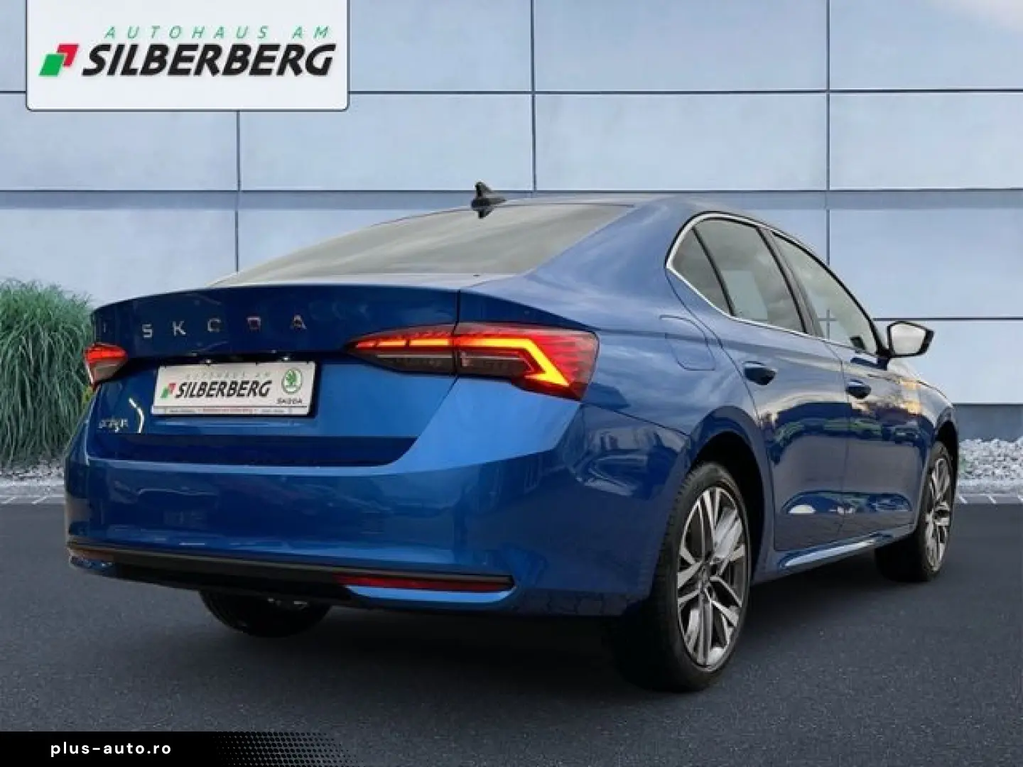 SKODA Octavia Limousine 1.5 TSI DSG Selection Licht&Si