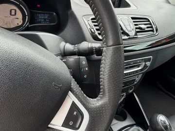 Renault Megane Bose 1.5 dCi 110 CP Euro 5  Garantie   Rate