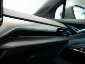 Volkswagen ID.4 Pro Performance Life