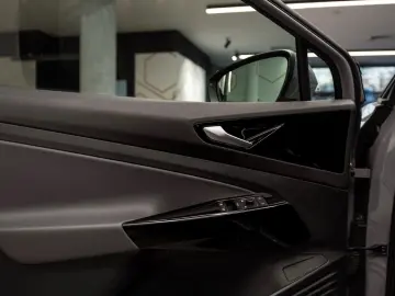 Volkswagen ID.4 Pro Performance Life
