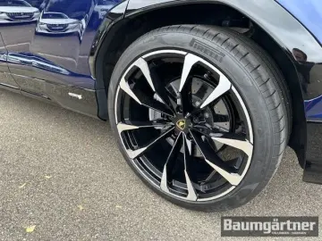 LAMBORGHINI Urus S Style Pack Park Assistance P. 3D B&O Pano