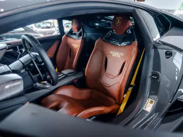 LAMBORGHINI Huracán EVO VAT 1. Hand Lift Sensonum