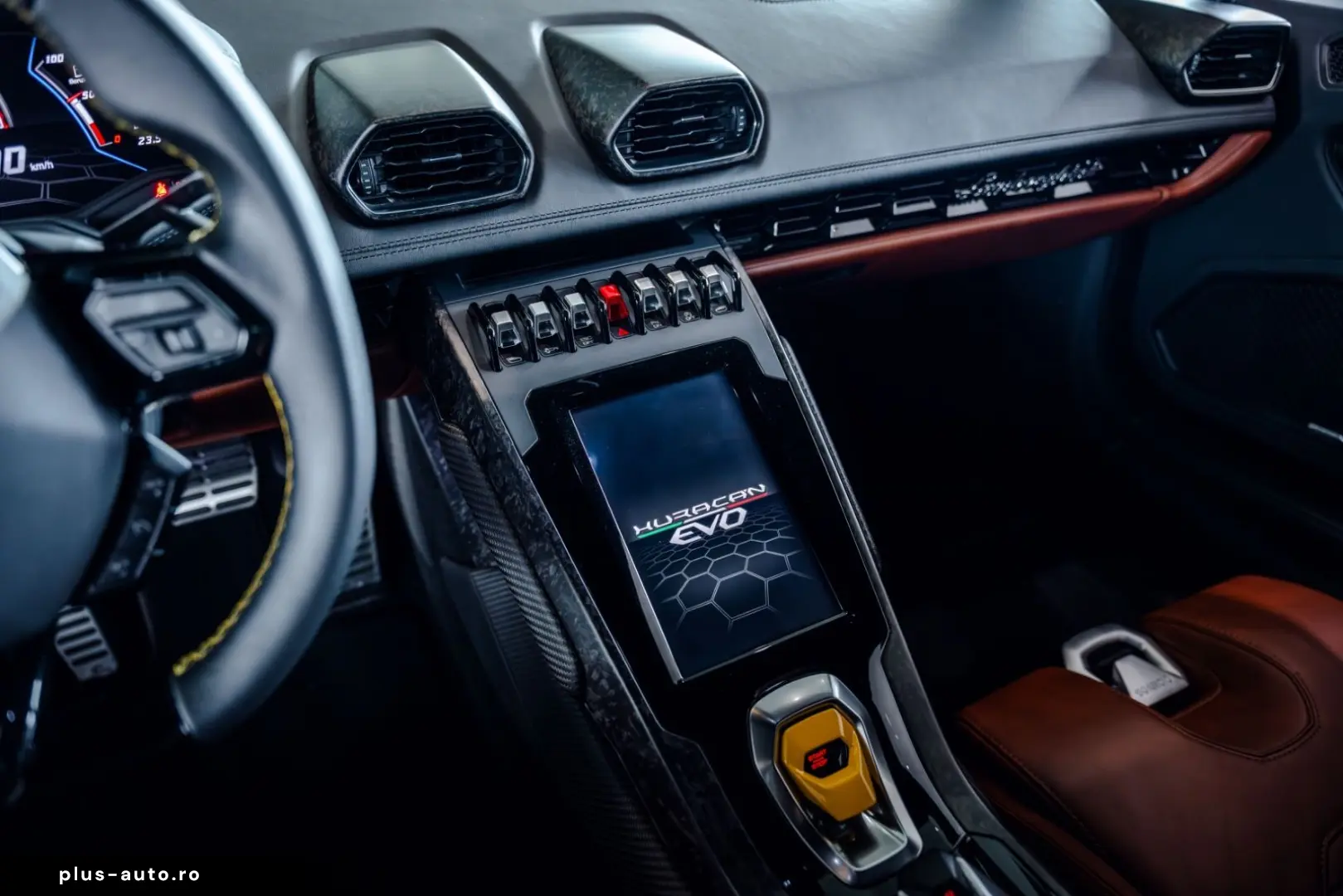 LAMBORGHINI Huracán EVO VAT 1. Hand Lift Sensonum