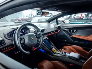 LAMBORGHINI Huracán EVO VAT 1. Hand Lift Sensonum