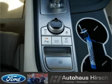 Genesis G70 Luxury 4WD 2.0 T-GDI