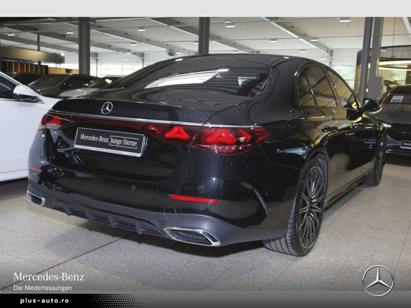 MERCEDES E 220 d 4M AMG Prem. PANO SUPER 21  NIGHT 360