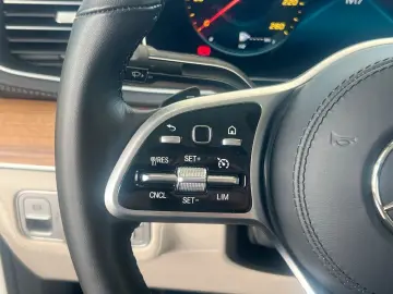MERCEDES-BENZ GLE 350 d 4Matic AMG Night Airmatic Burmester