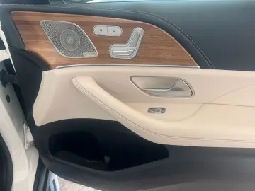 MERCEDES-BENZ GLE 350 d 4Matic AMG Night Airmatic Burmester