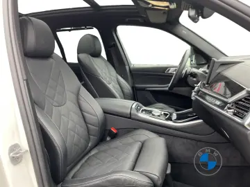 BMW X5 xDrive50e M Sport 20  AHK Pano Memorysitz Wär