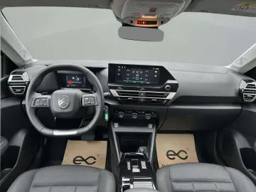 CITROEN C4 HYBRID 145 CP HATCHBACK