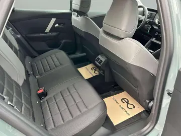 CITROEN C4 HYBRID 145 CP HATCHBACK