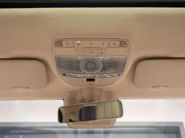 Mercedes Benz G 63 AMG