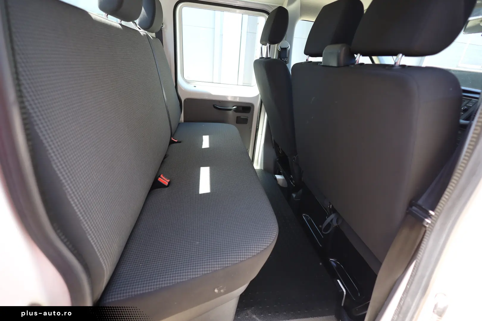 Volkswagen Transporter DOKA 2.0D 110 CP