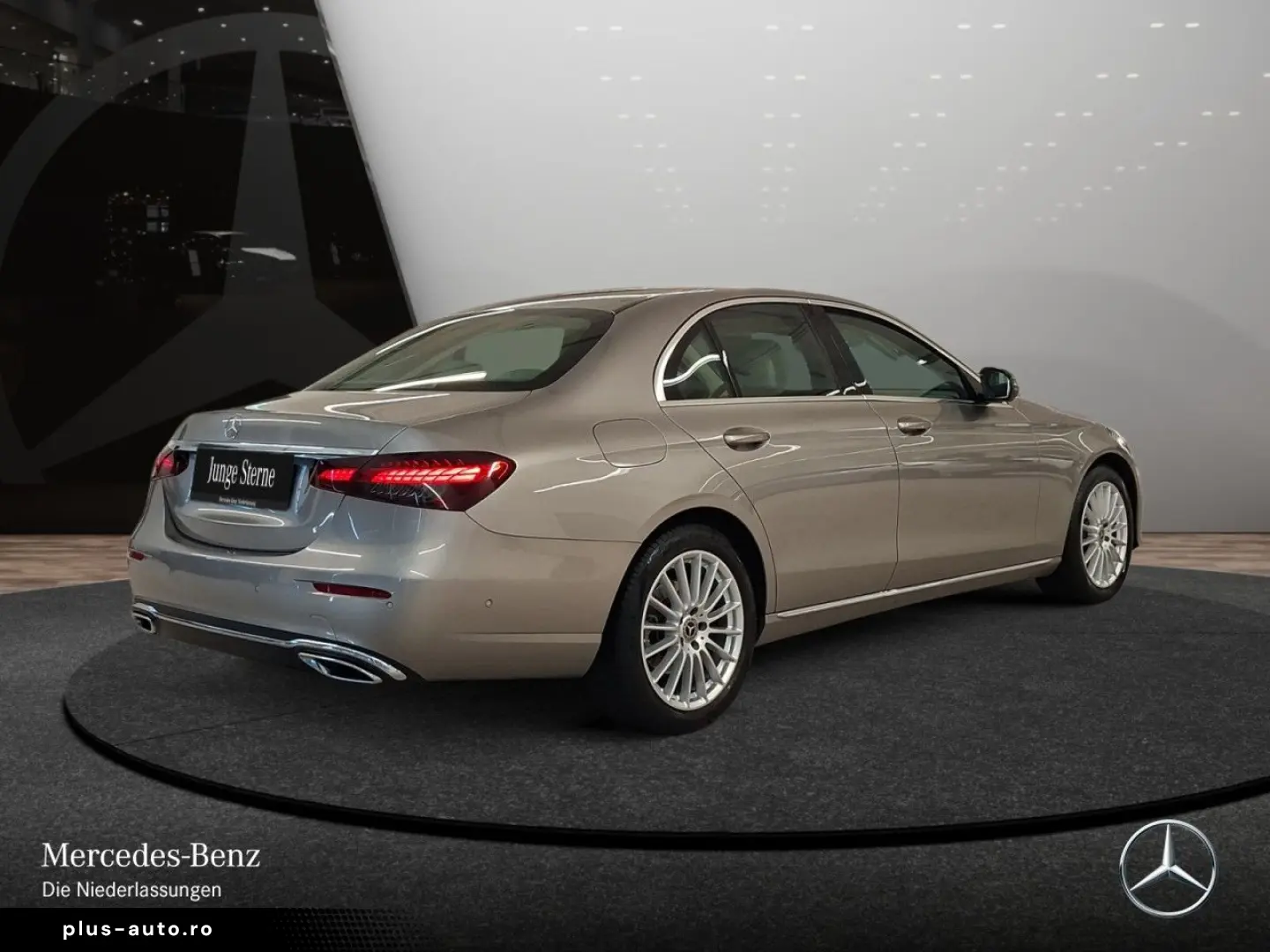 MERCEDES-BENZ E 300 d 4M Exclusive