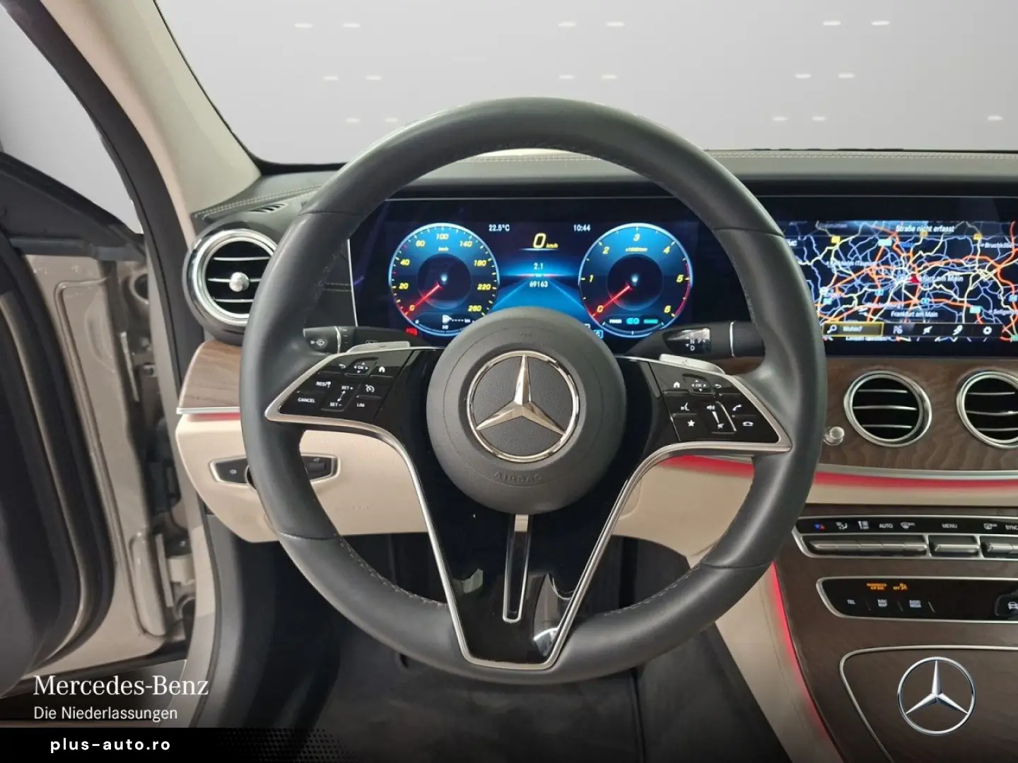 MERCEDES-BENZ E 300 d 4M Exclusive