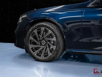 MERCEDES-BENZ E e 4M EXCLUSIVE