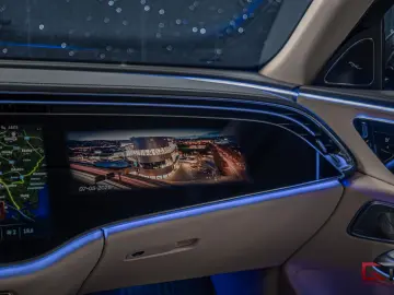 MERCEDES-BENZ E e 4M EXCLUSIVE