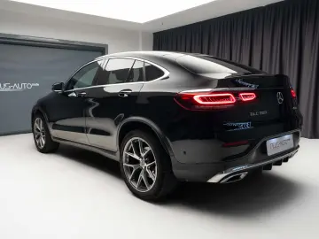 Mercedes-Benz GLC Coupe 300 4MATIC MHEV