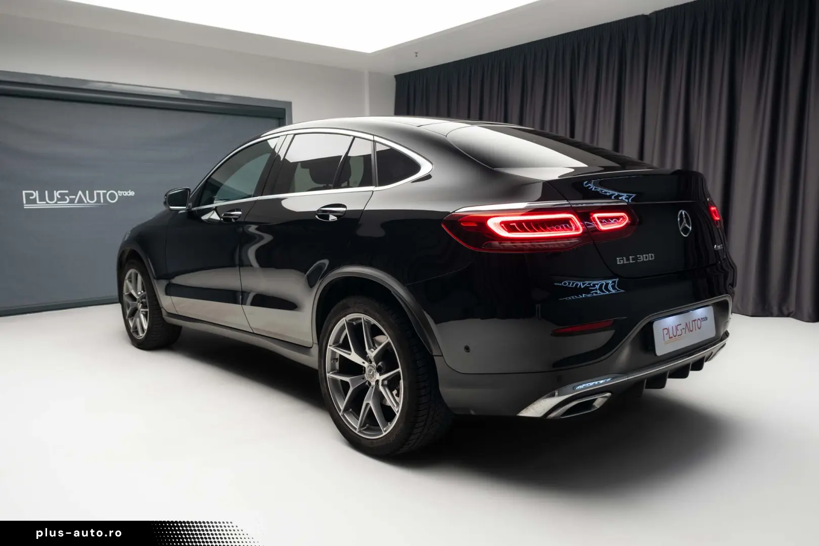 Mercedes-Benz GLC Coupe 300 4MATIC MHEV