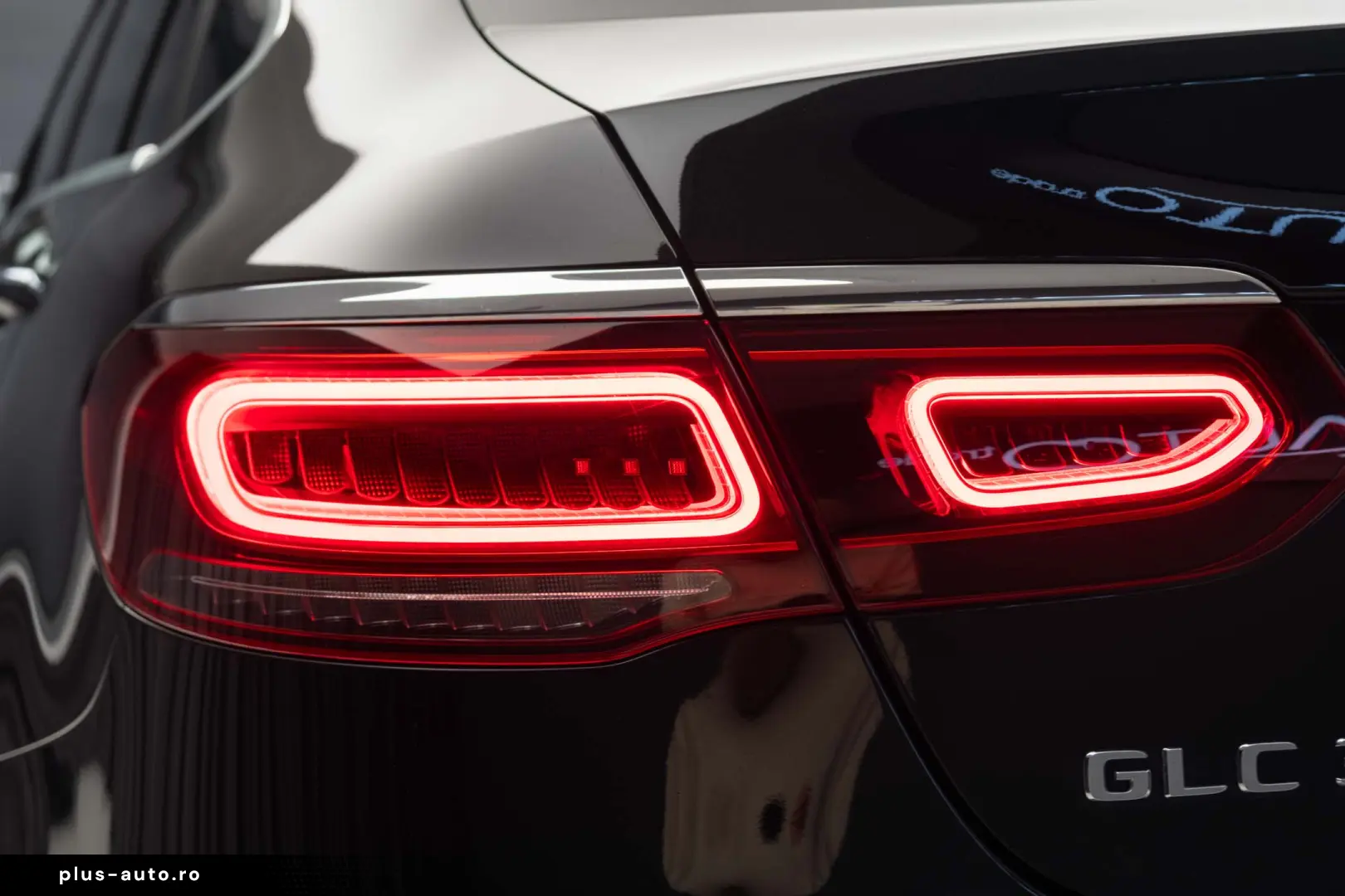 Mercedes-Benz GLC Coupe 300 4MATIC MHEV