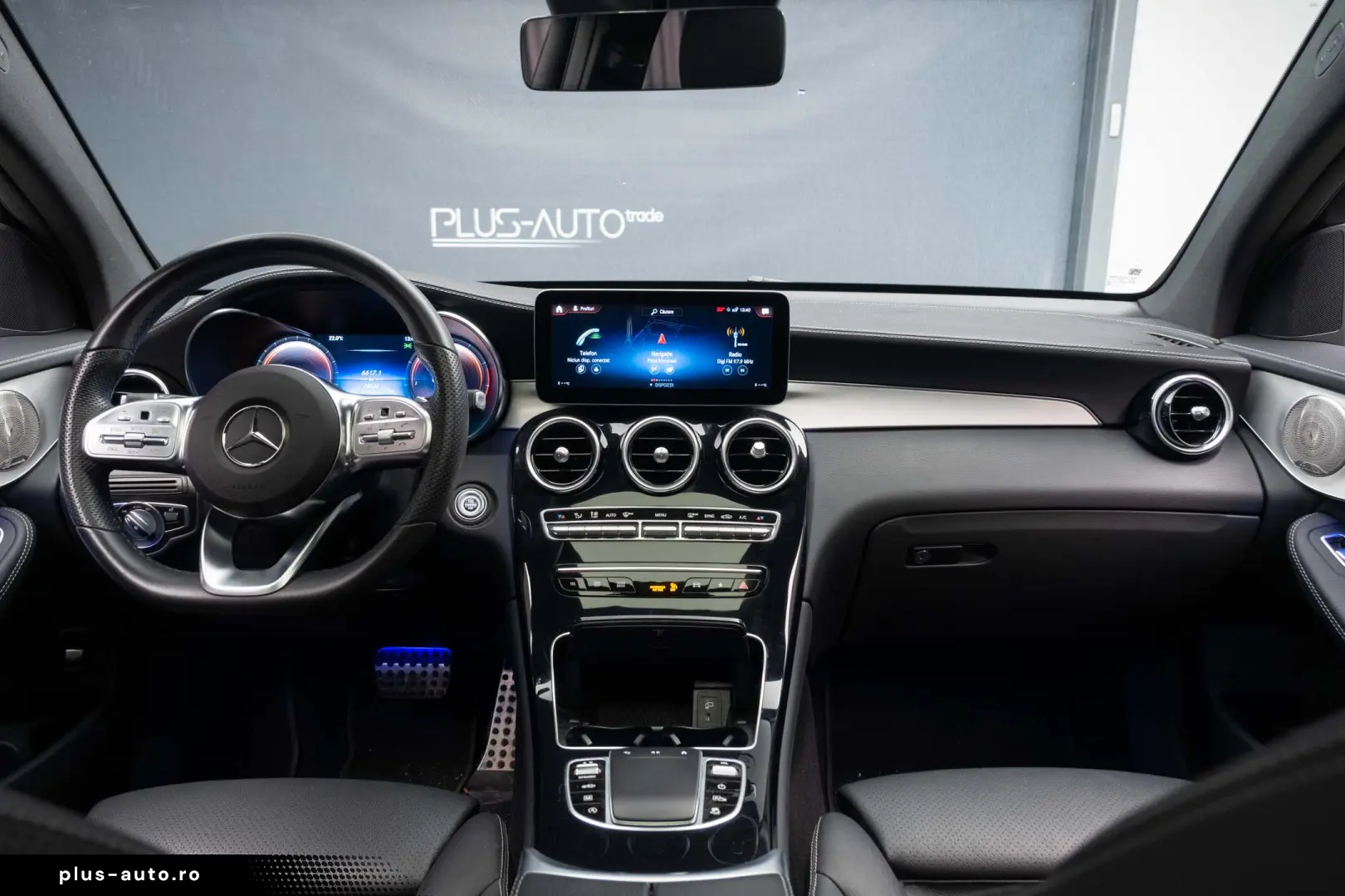 Mercedes-Benz GLC Coupe 300 4MATIC MHEV