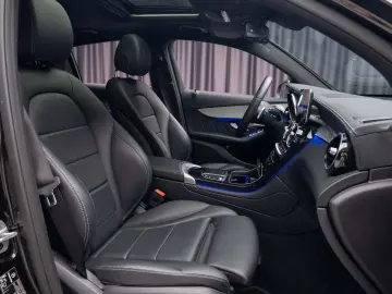 Mercedes-Benz GLC Coupe 300 4MATIC MHEV