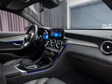 Mercedes-Benz GLC Coupe 300 4MATIC MHEV