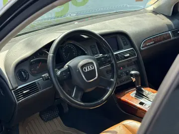Audi A6 Quattro