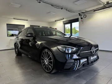 MERCEDES-BENZ E 400 d T 4Matic AMG Multibeam AHK Pano 4xSHZ