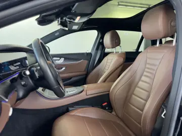 MERCEDES-BENZ E 400 d T 4Matic AMG Multibeam AHK Pano 4xSHZ