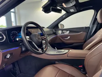 MERCEDES-BENZ E 400 d T 4Matic AMG Multibeam AHK Pano 4xSHZ