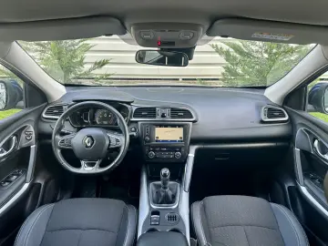 Renault Kadjar Intense Faruri Unghi mort Rate Garantie