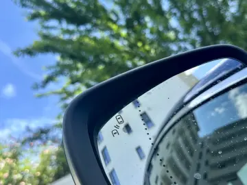 Renault Kadjar Intense Faruri Unghi mort Rate Garantie