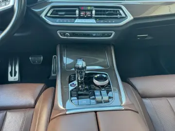 BMW X5 xDrive40d M Sport ACC SkyLounge Inno B&W