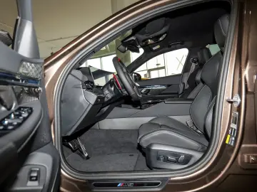 BMW M5 Limousine