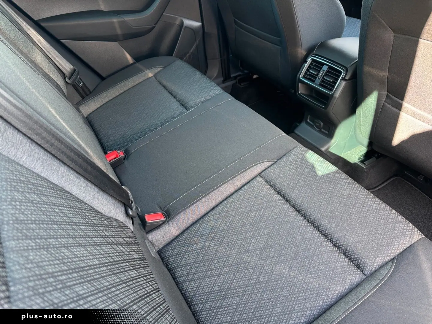 SKODA Karoq 2.0l TDI DSG 4x4 STYLE