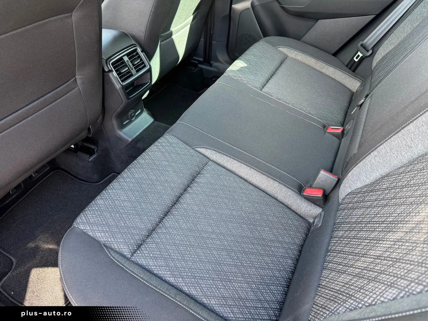 SKODA Karoq 2.0l TDI DSG 4x4 STYLE