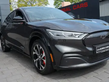 FORD MUSTANG MACH-E AWD ACC 19 ALU SoH 92 7%