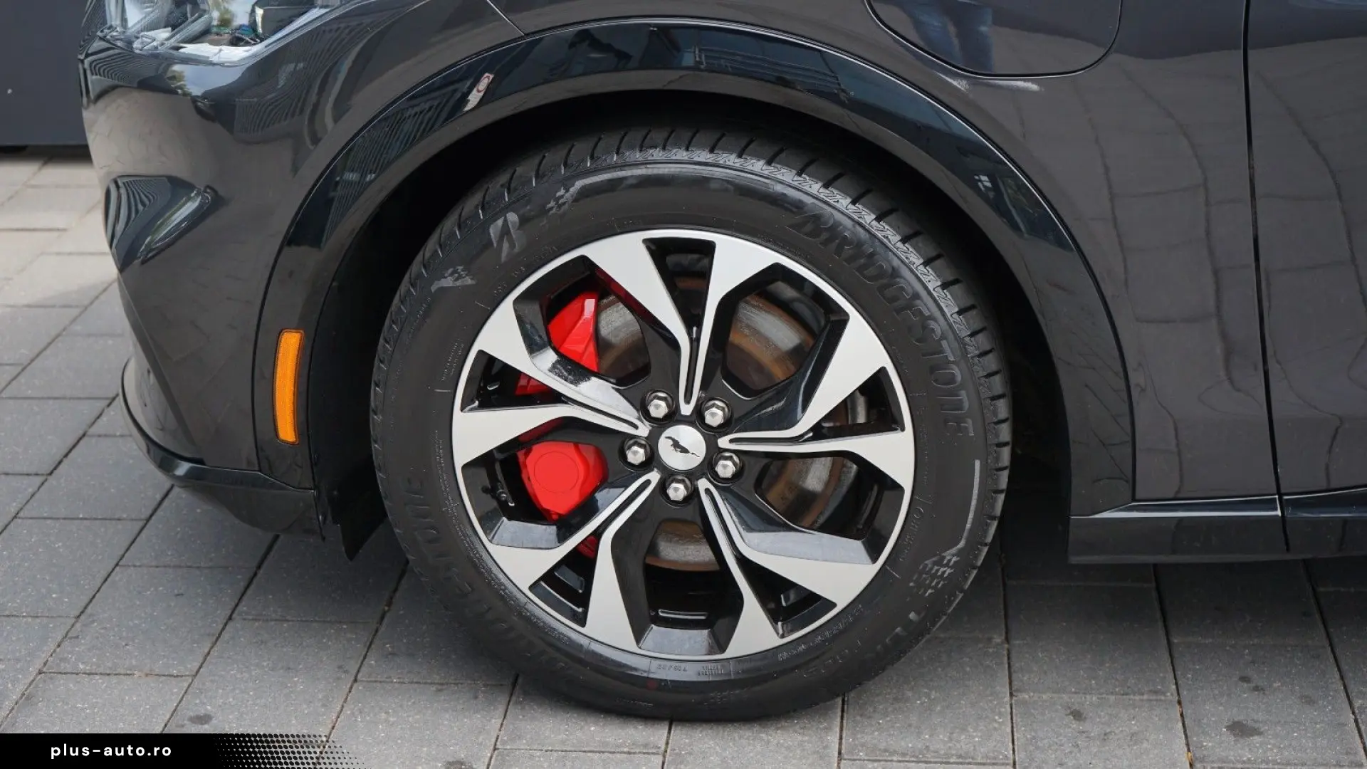 FORD MUSTANG MACH-E AWD ACC 19 ALU SoH 92 7%