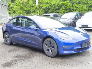 TESLA Model 3 LR Dual AWD PANO STDHZ LED KAM NAVI ACC