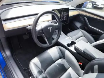 TESLA Model 3 LR Dual AWD PANO STDHZ LED KAM NAVI ACC